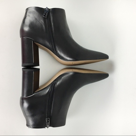 Franco Sarto‎ Women's Nest Black Leather Block Heel Point Toe Ankle Boots 9.5 - Picture 6 of 7